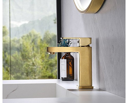 Смеситель ABBER Daheim AF8210G для раковины, золото матовое