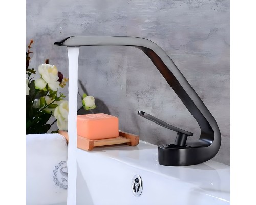 Смеситель для раковины Boch Mann Hoe B BM9633 Черный матовый