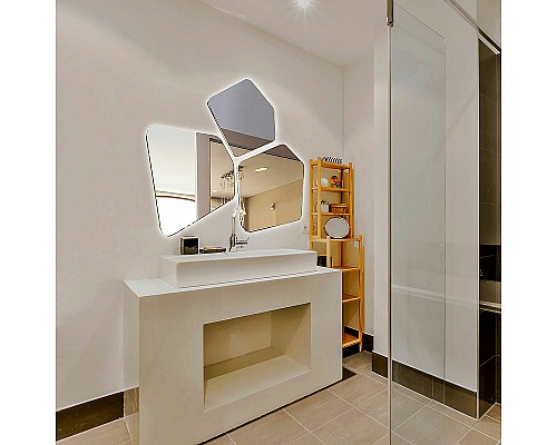 Зеркало Silver Mirrors Bionic 100 LED-00002547 с подсветкой с бесконтактным выключателем Зеркало Silver Mirrors Bionic 100 LED-00002547 с подсветкой с бесконтактным выключателем