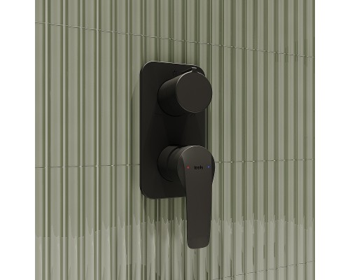 Смеситель для душа Iddis Ray RAYBL00i68 Черный матовый