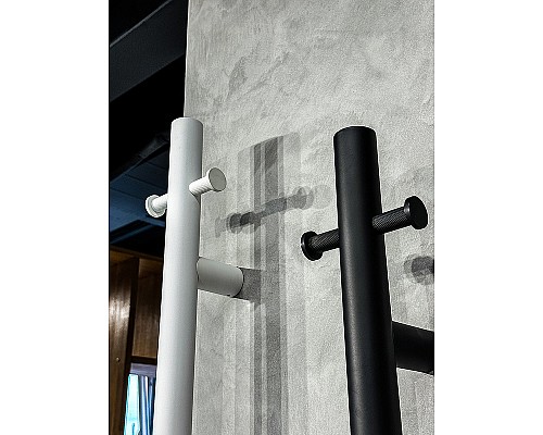 Электрический полотенцесушитель Boheme Uno 726-MW Белый матовый