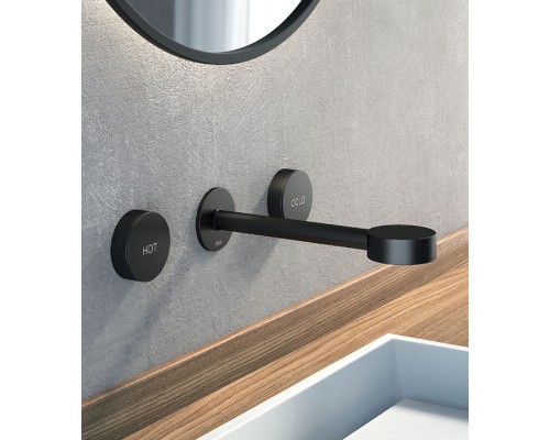 Смеситель для раковины Cisal Slim SM01351040 Черный матовый