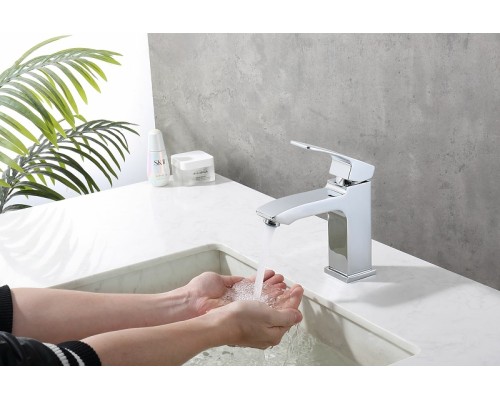 Смеситель для раковины Raglo R01.10 Хром