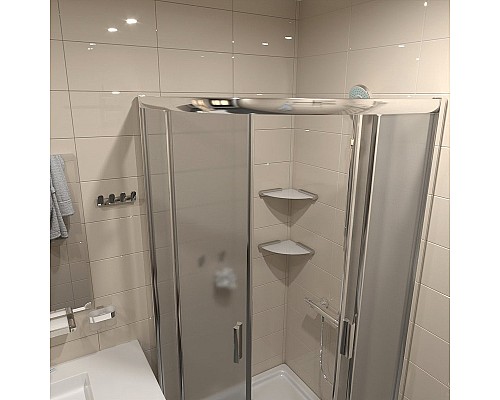 Стеклянная полка Altasan Лотос ЛТ71Х угловая Хром