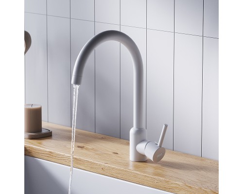 Смеситель для кухни Dorff Logic D3007033 Белый