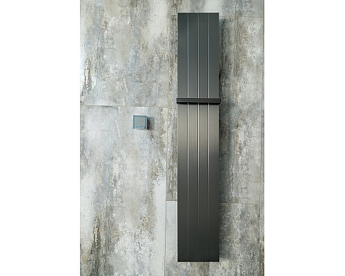 Электрический полотенцесушитель Boheme Flat 725-B Черный