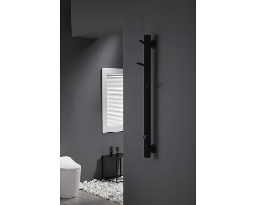 Электрический полотенцесушитель Boheme Uno 724-B Черный матовый