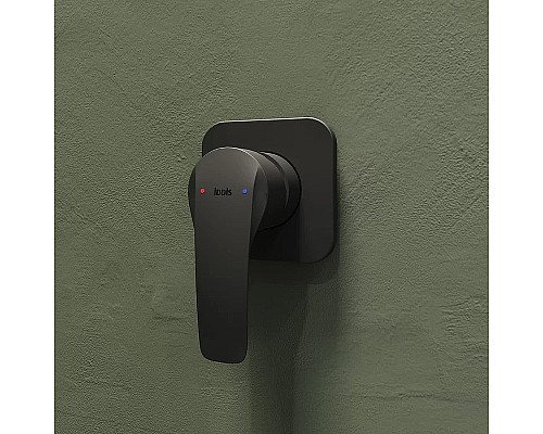 Смеситель для душа Iddis Ray RAYBL00i66 Черный матовый