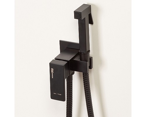 Гигиенический душ со смесителем WasserKRAFT A71638 Черный матовый