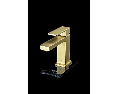 Смеситель для раковины Boheme Qubic 471-MG Золото матовое