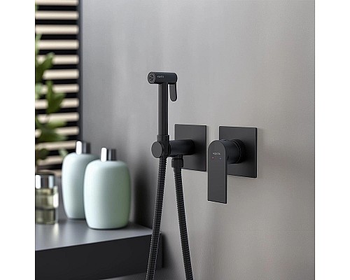 Гигиенический душ со смесителем Aquatek Лира AQ1420MB Черный матовый