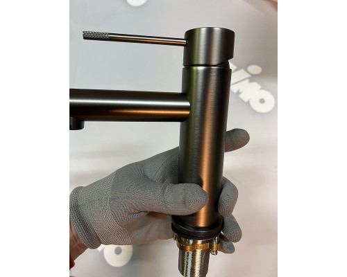 Смеситель для раковины Timo Saona 2361/18F Черное золото