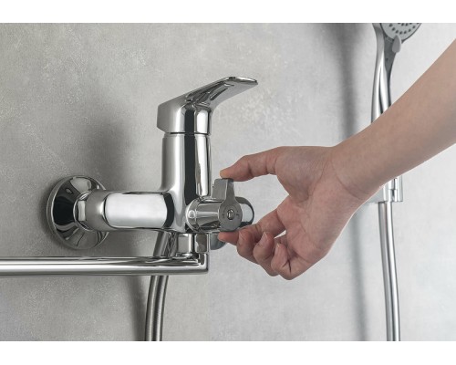 Смеситель для ванны Aquatek Вега AQ1033CR универсальный Хром