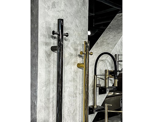 Электрический полотенцесушитель Boheme Uno 726-SGM Оружейная сталь глянцевая