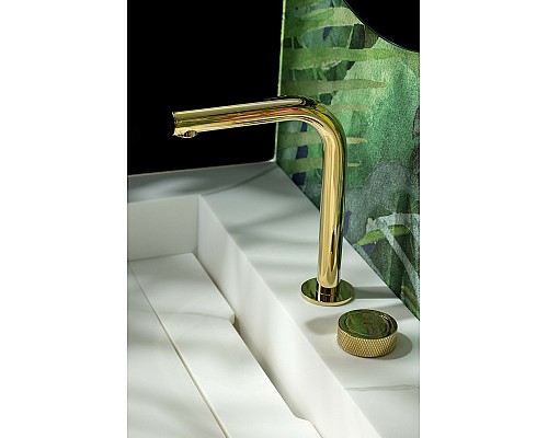 Смеситель для раковины Boheme Tech 158-G Золото