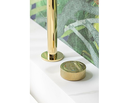 Смеситель для раковины Boheme Tech 158-G Золото