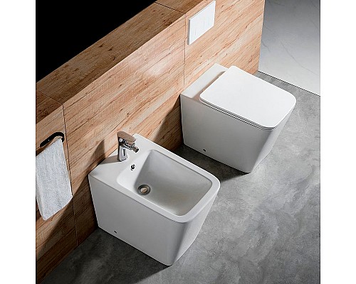 Комплект унитаза со смывным бачком Aquatek Set BW Aquatek Либра N-030 3в1 с сиденьем Микролифт и Белой глянцевой клавишей смыва