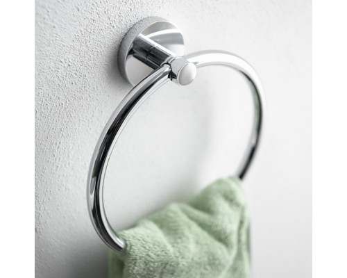 Набор аксессуаров для ванной Grohe Essentials 40776001 Хром