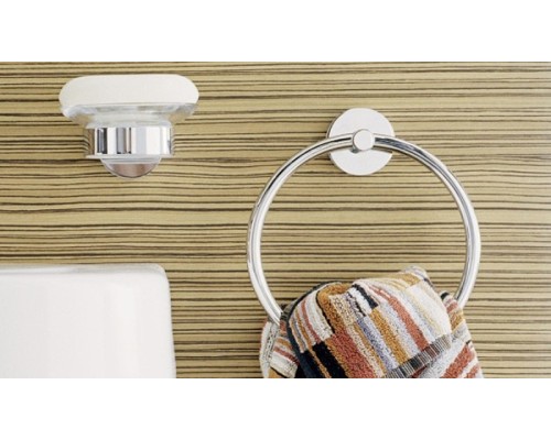 Набор аксессуаров для ванной Grohe Essentials 40776001 Хром