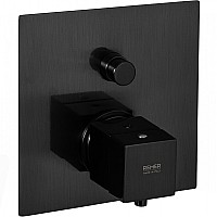 Смеситель для душа Remer Qubica Thermo QT09KBCFP с термостатом Черный хром брашированный