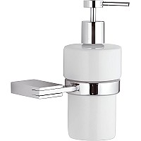 Дозатор для жидкого мыла Remer Flat FT13CR Хром