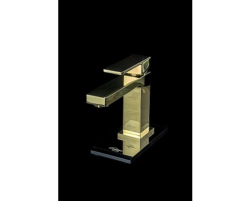 Смеситель для раковины Boheme Qubic 471-G Золото глянцевое