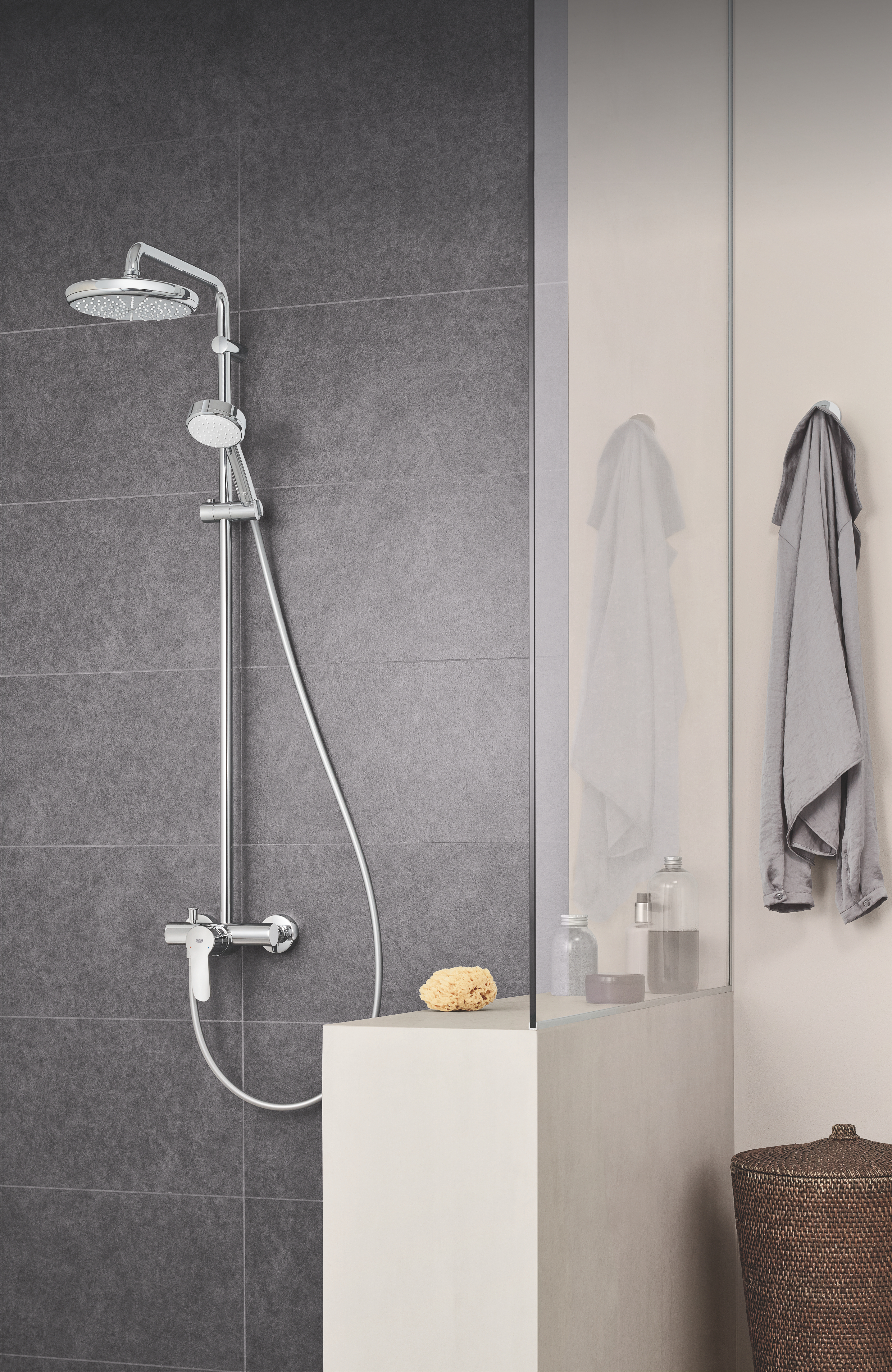 Grohe new tempesta 200. 27922001 Grohe. Душевая стойка Grohe Tempesta Cosmopolitan 27922001. Grohe Tempesta Cosmopolitan 210. Душевая стойка Grohe Tempesta Cosmopolitan 210 27922001.